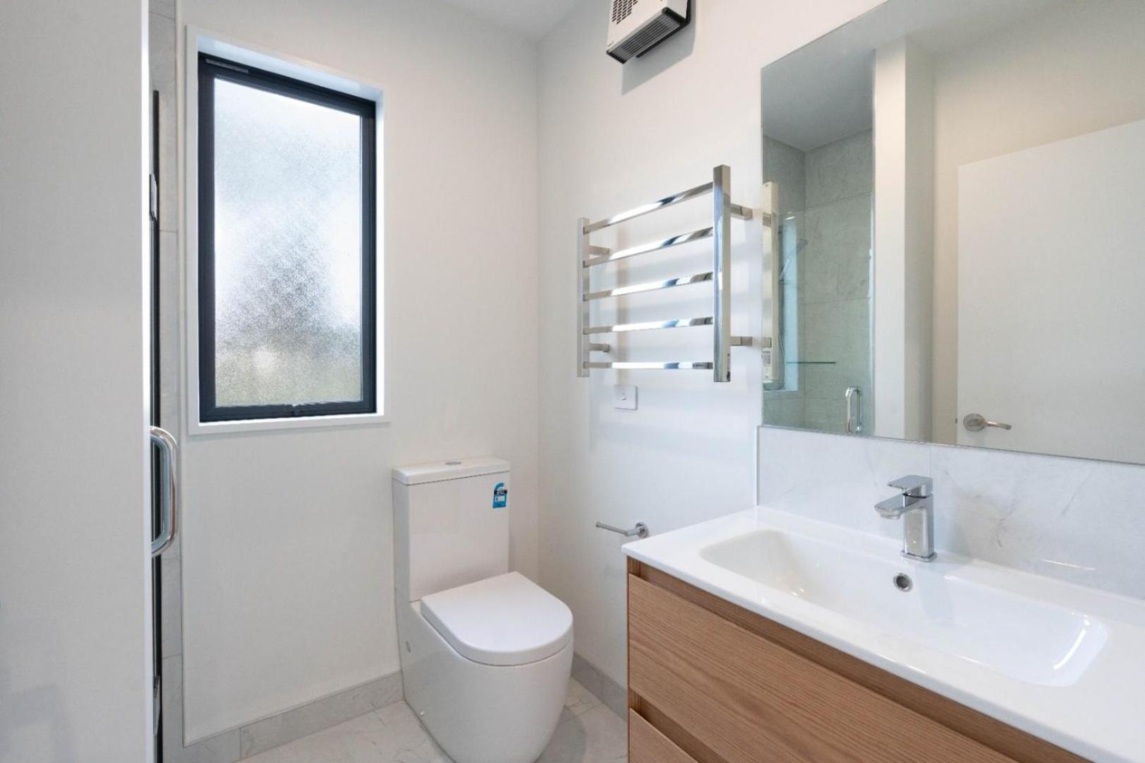 Brand New Close To Cbd 3 Bed 3 Bath With Garage Christchurch Bagian luar foto
