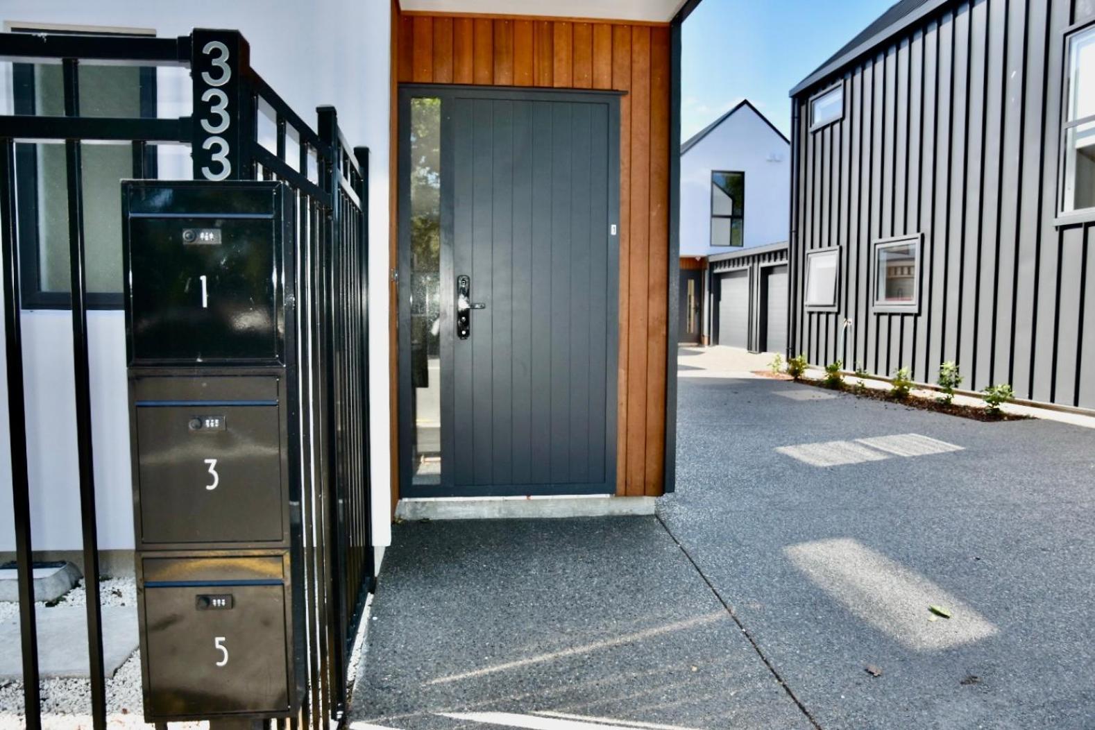 Brand New Close To Cbd 3 Bed 3 Bath With Garage Christchurch Bagian luar foto
